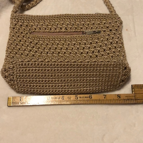 👜 Adorable woven purse 👜 - Picture 6 of 6
